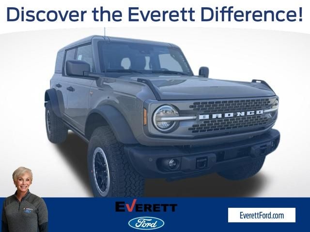 2026 Ford Bronco Badlands in Marsh Gray — front three-quarter view