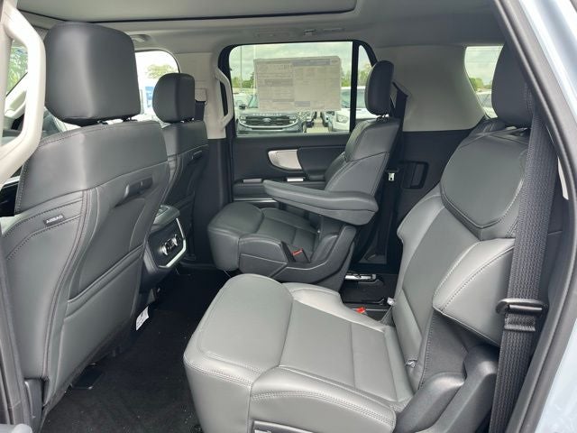 2026 Ford Expedition Max — detail view