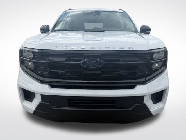 2026 Ford Expedition — side profile view