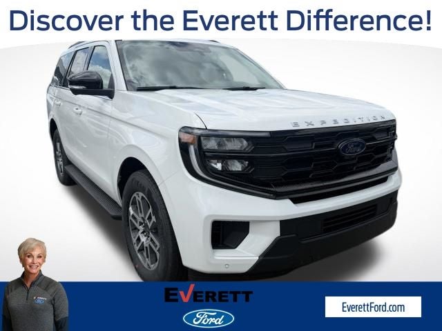 2026 Ford Expedition Active in Star White Metallic Tri-Coat — front three-quarter view