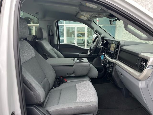 2026 Ford F-350SD — detail view