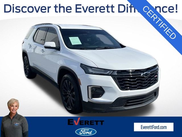 2022 Chevrolet Traverse RS in Summit White — front three-quarter view
